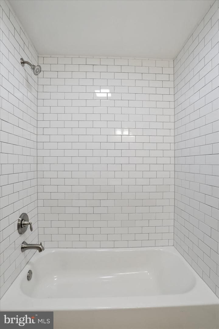 381 Mellon East Road photo 15
