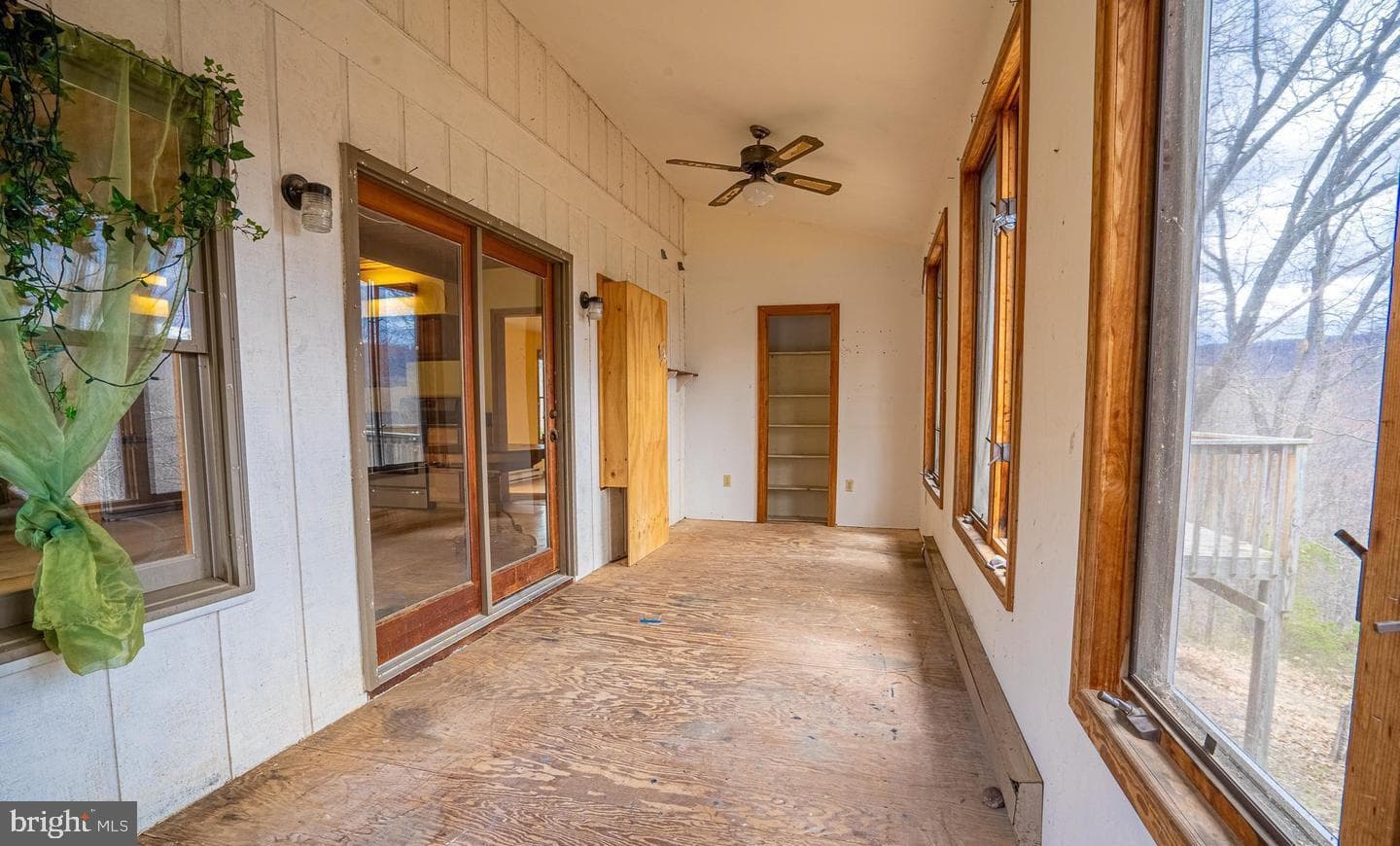 295 Greenwoods Drive photo 15