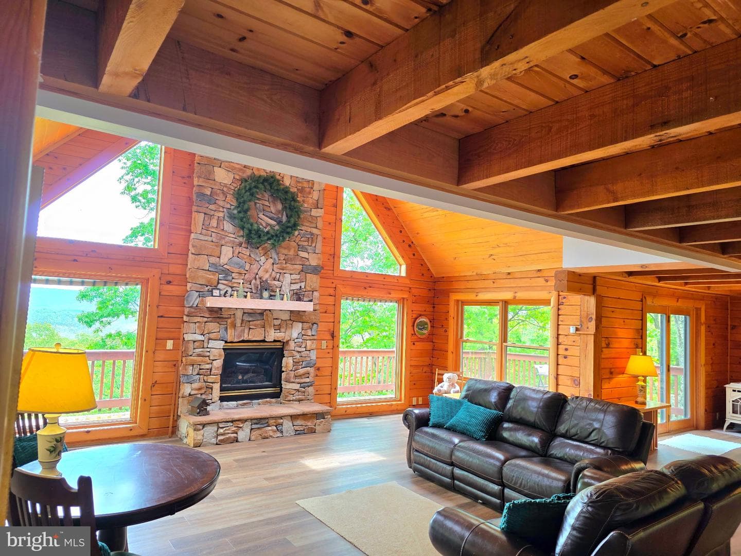 1052 Parkside Drive photo 11