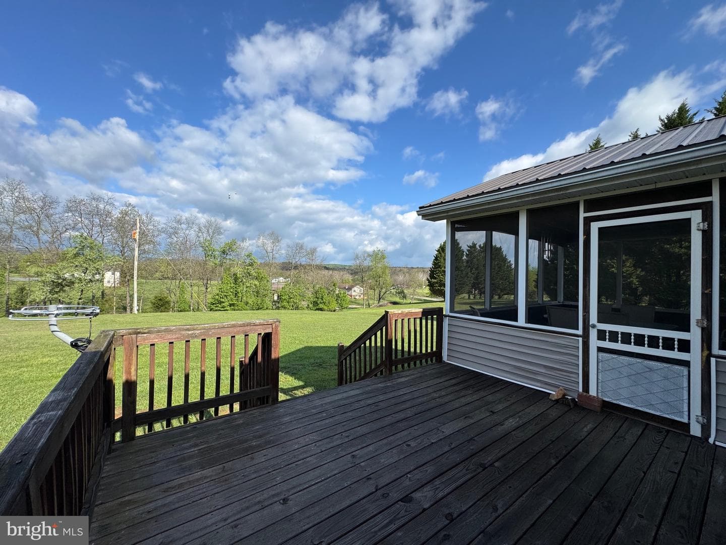 1660 Highland Ridge Road photo 5