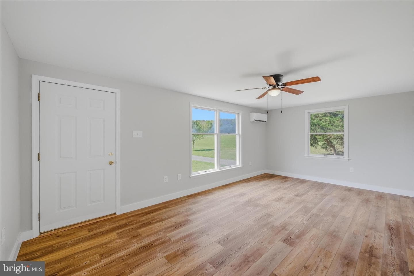 254 Old Mill Manor Drive photo 4