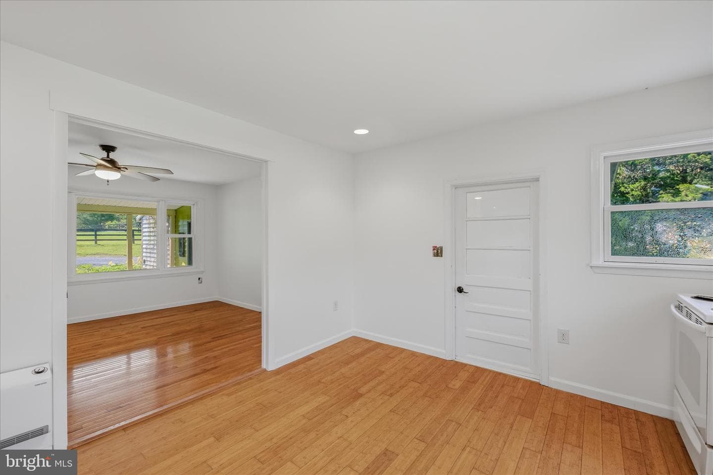 627 Apple Orchard Circle photo 18