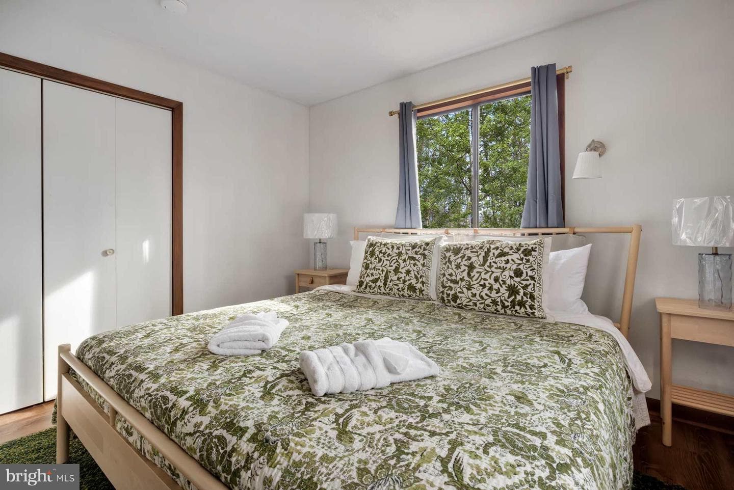 220 Leisure Lane photo 19
