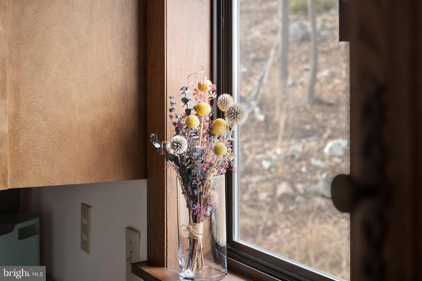 220 Leisure Lane photo 33