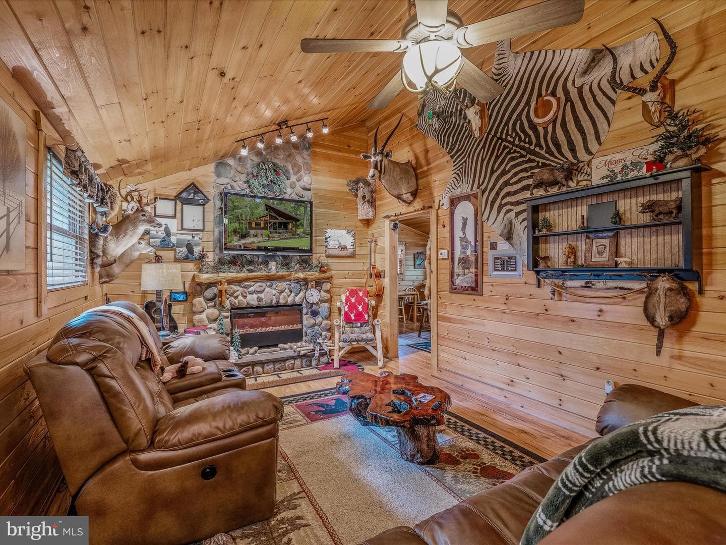 237 Redbud Ln photo 19
