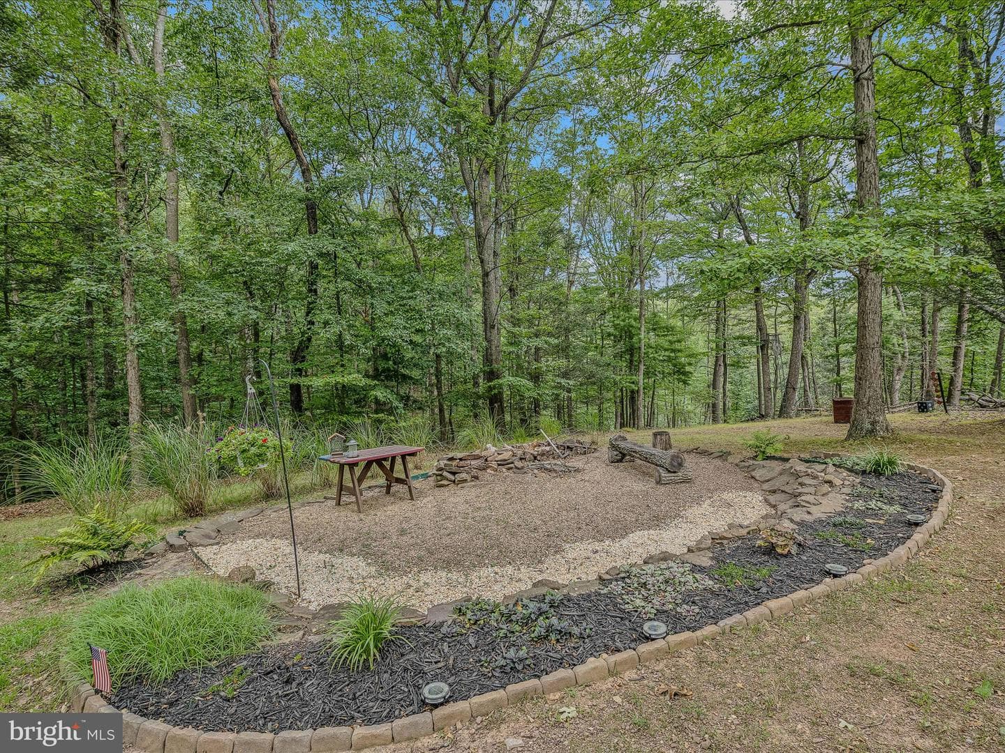 237 Redbud Ln photo 38