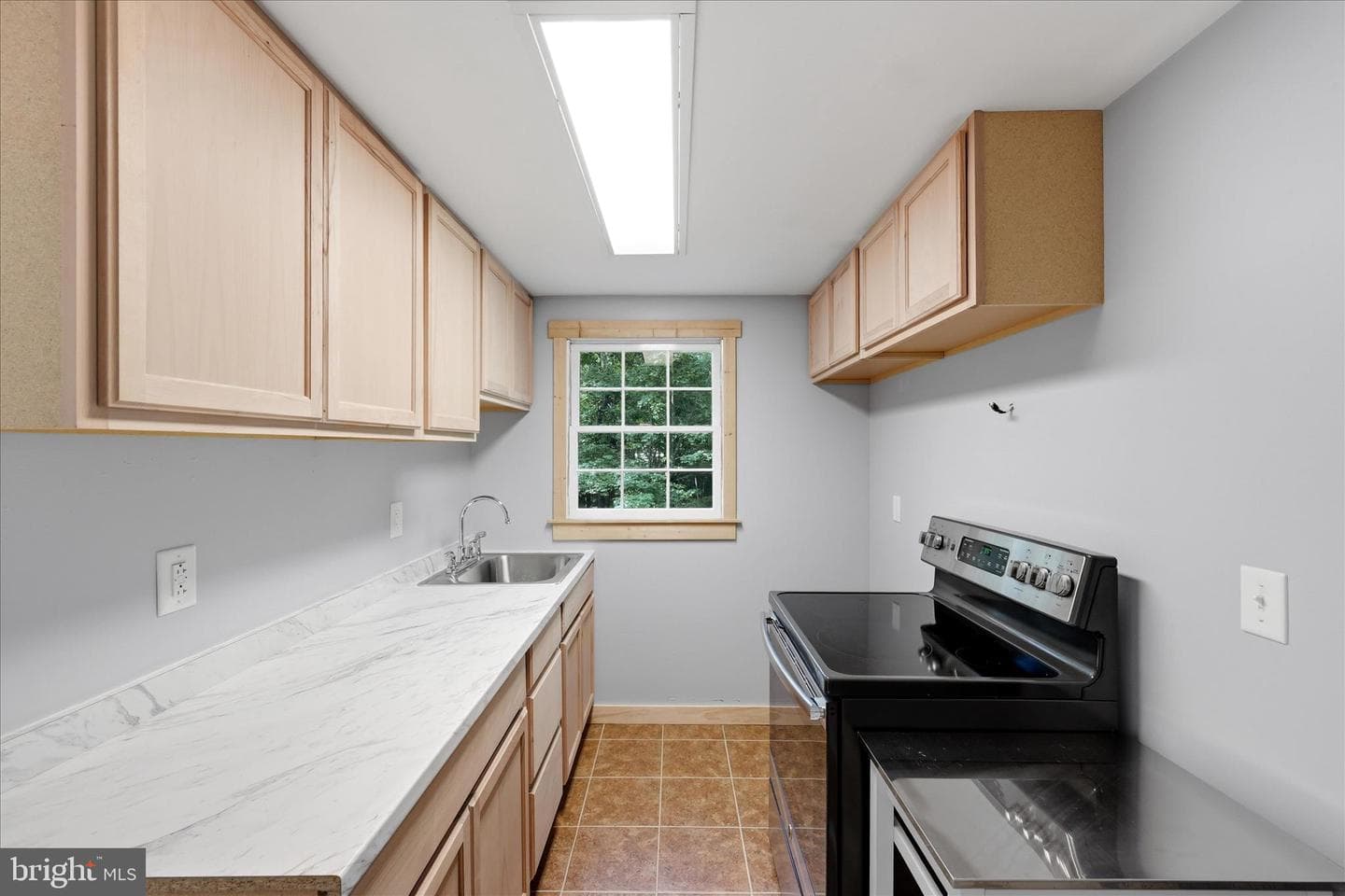 185 Plum Tree Lane photo 11