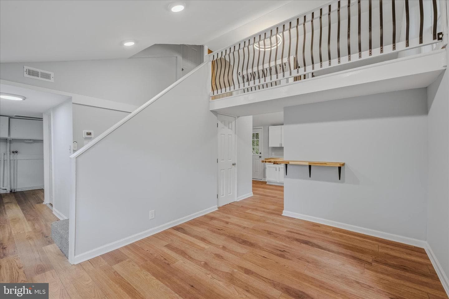 64 Hobday Lane photo 13