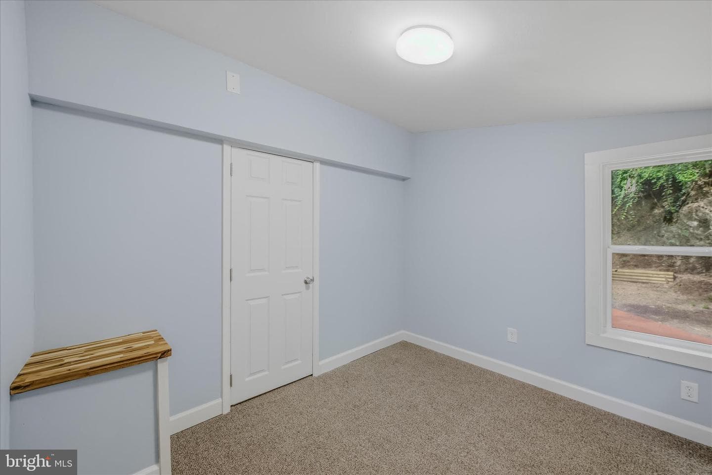 64 Hobday Lane photo 26