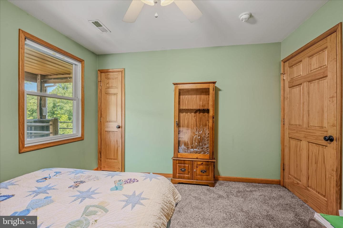 900 Joshua Lane photo 33