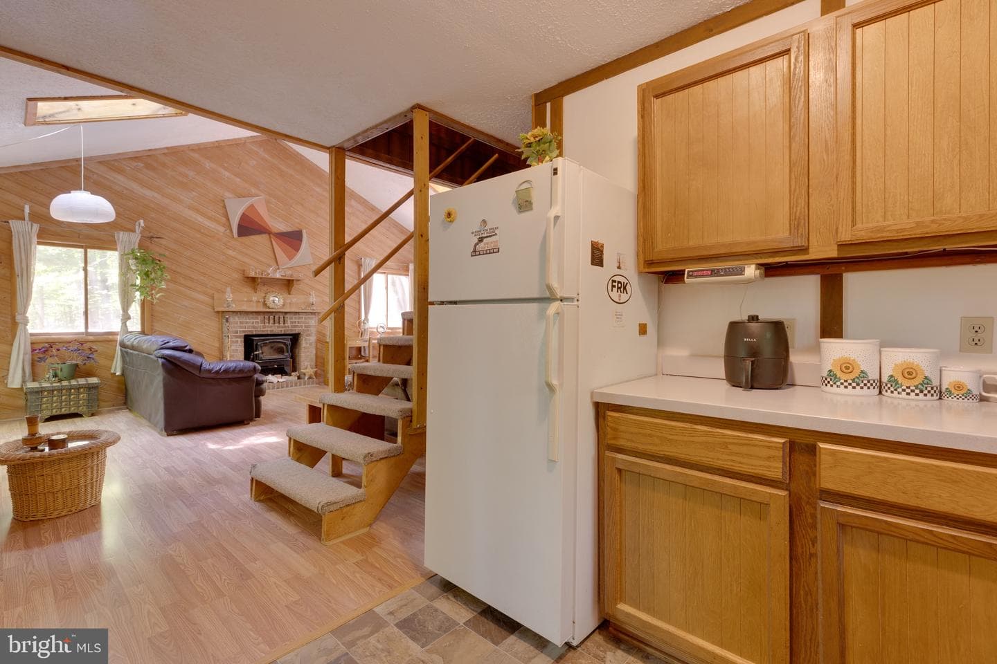 11 S Mountainside Drive photo 18