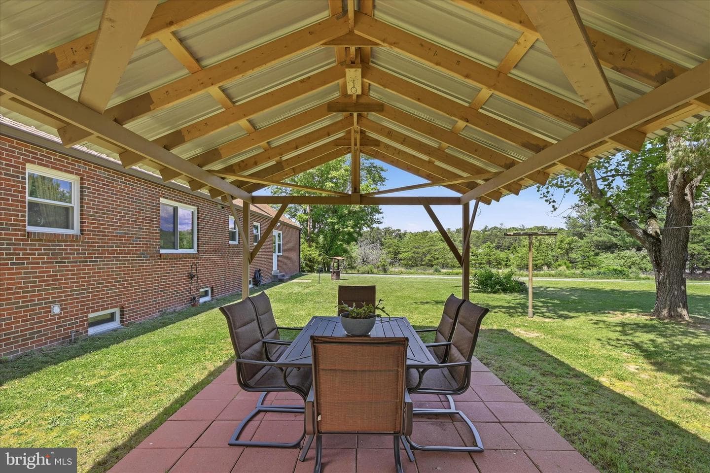 9581 Valley Road photo 20