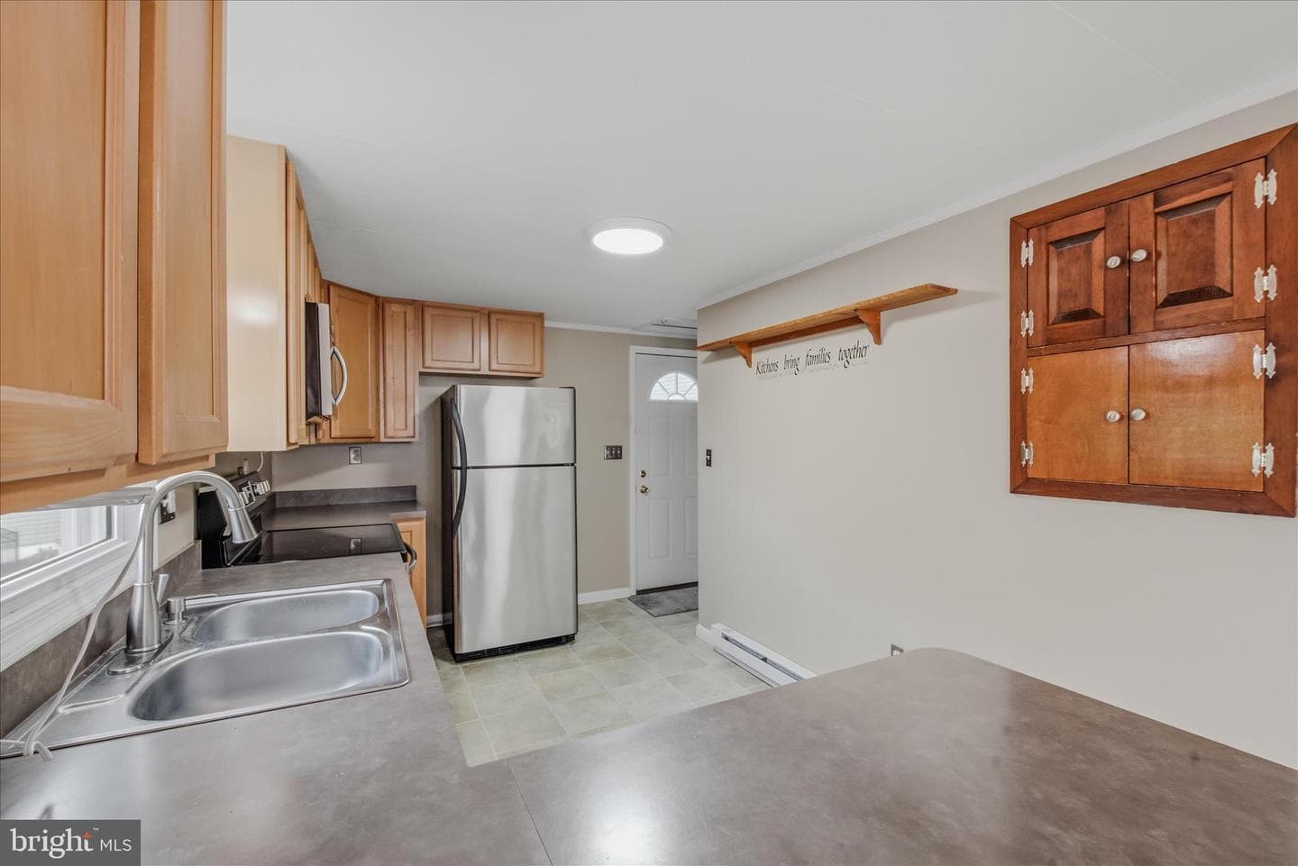 34 Morgan Lane photo 10