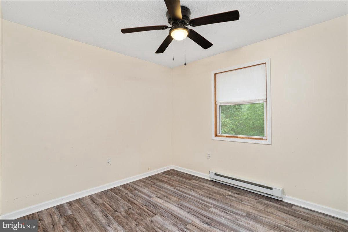 230 Swallow Place photo 12