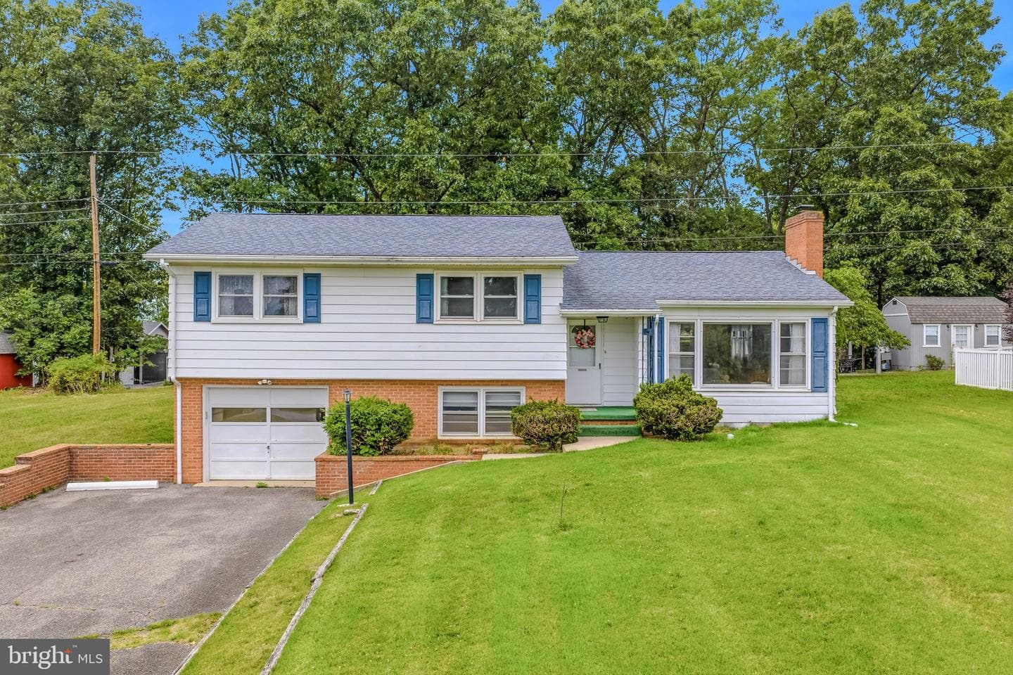 381 Grove Heights Road, Berkeley Springs