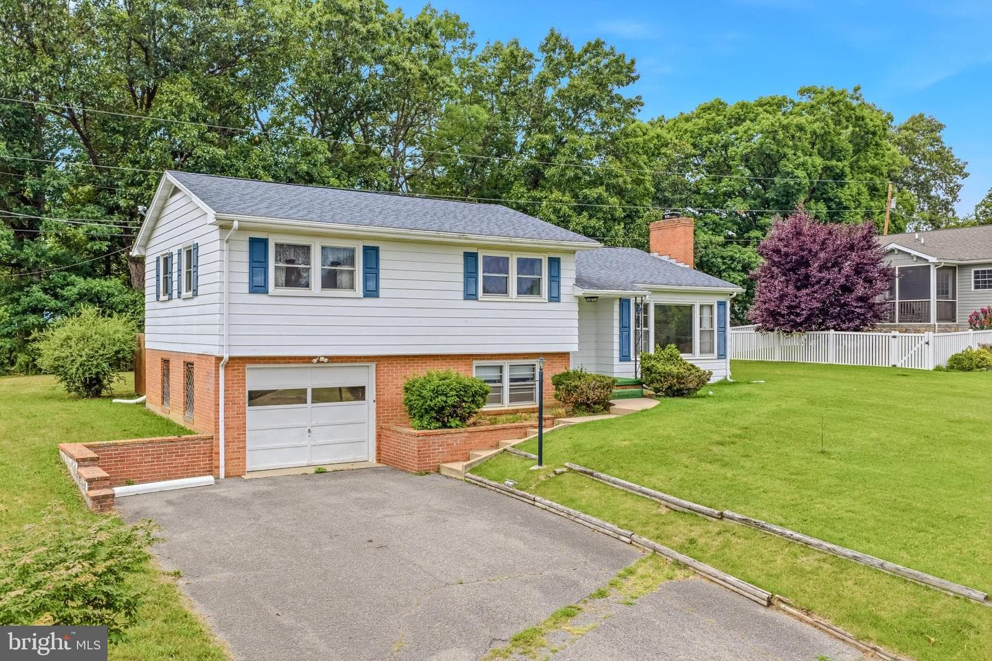 381 Grove Heights Road, Berkeley Springs
