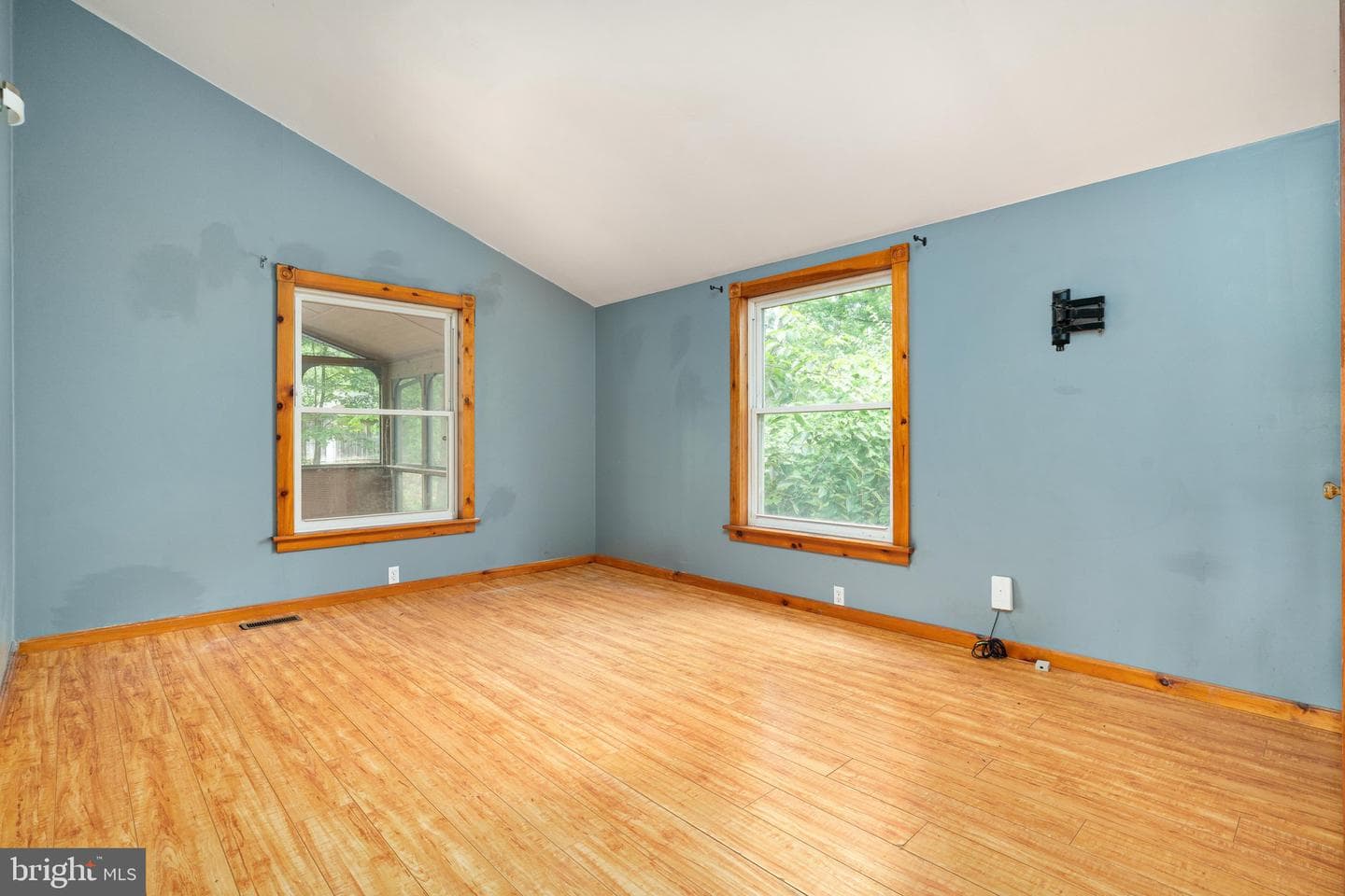 128 Barksdale Lane photo 13