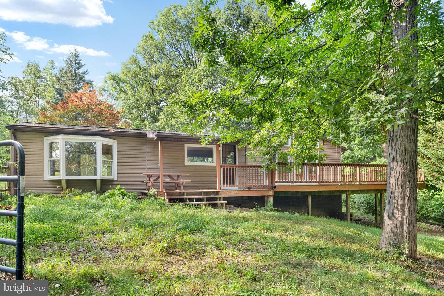 128 Barksdale Lane photo 32