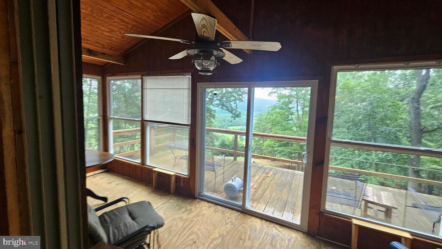 80 Trofton Hollow Court photo 8