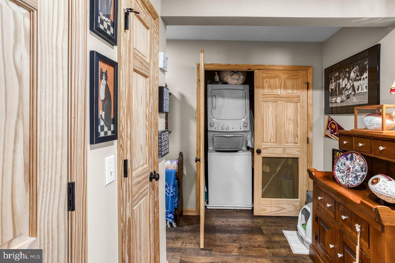 442 Grosbeak Drive photo 28