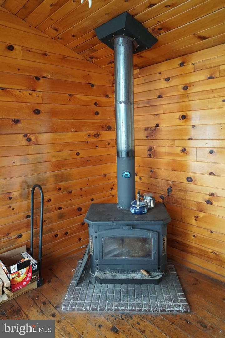 55 Burton Rd. photo 22