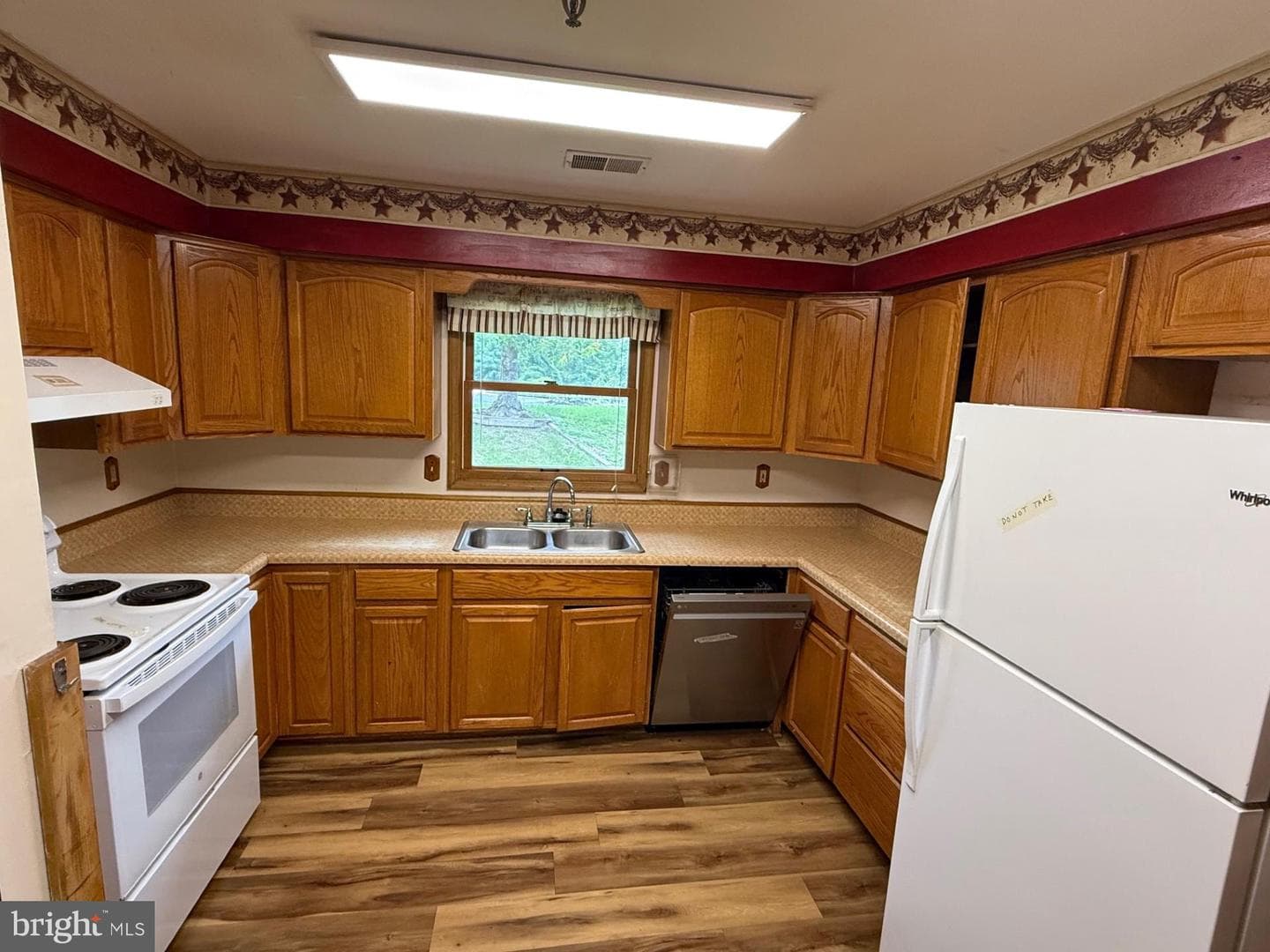 139 Glover Drive photo 31