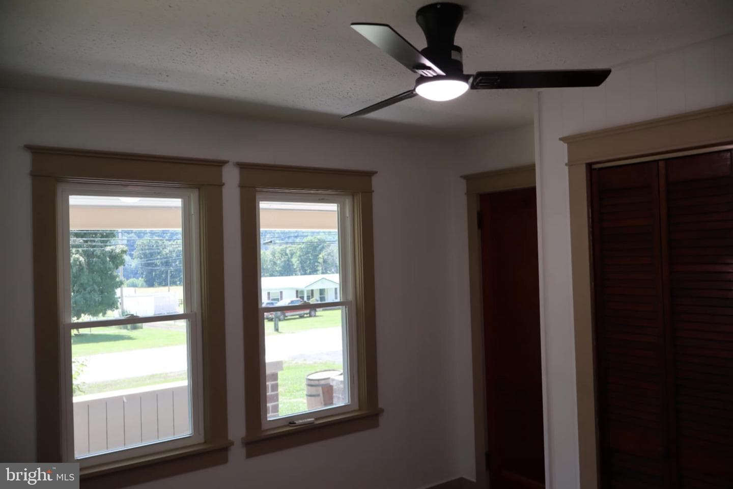 3383 Petersburg Pike photo 10