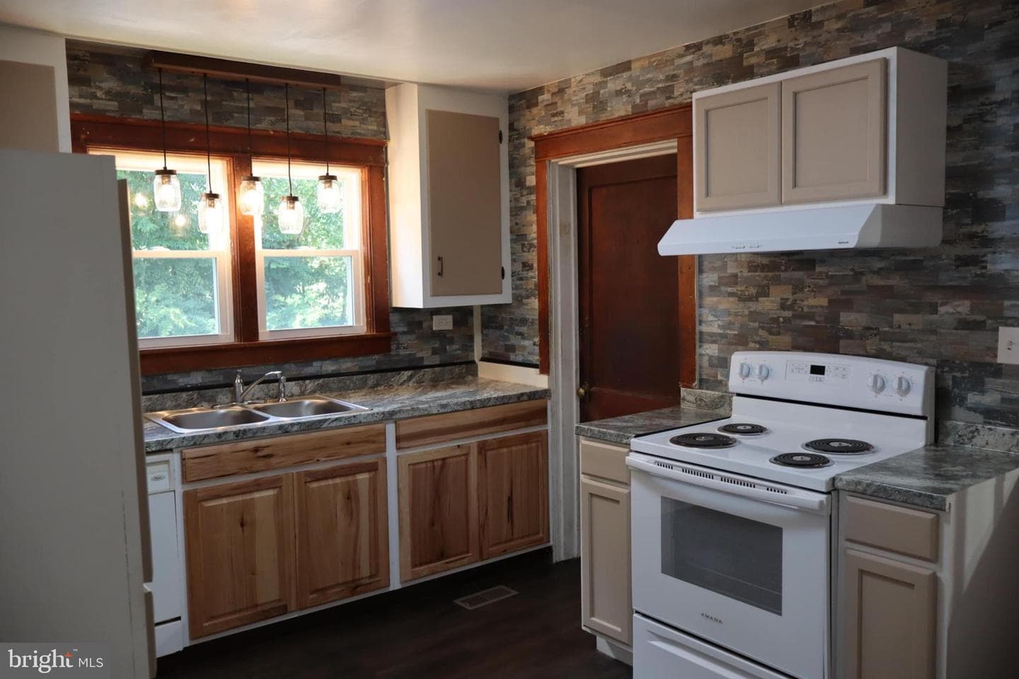 3383 Petersburg Pike photo 15