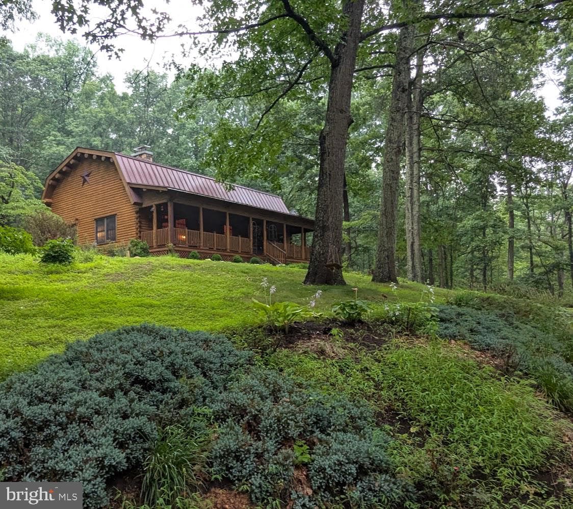 1537 Hidden Valley Road photo 2