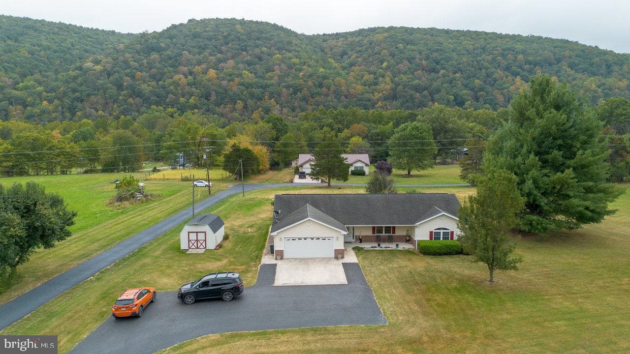 3496 Petersburg Pike photo 1