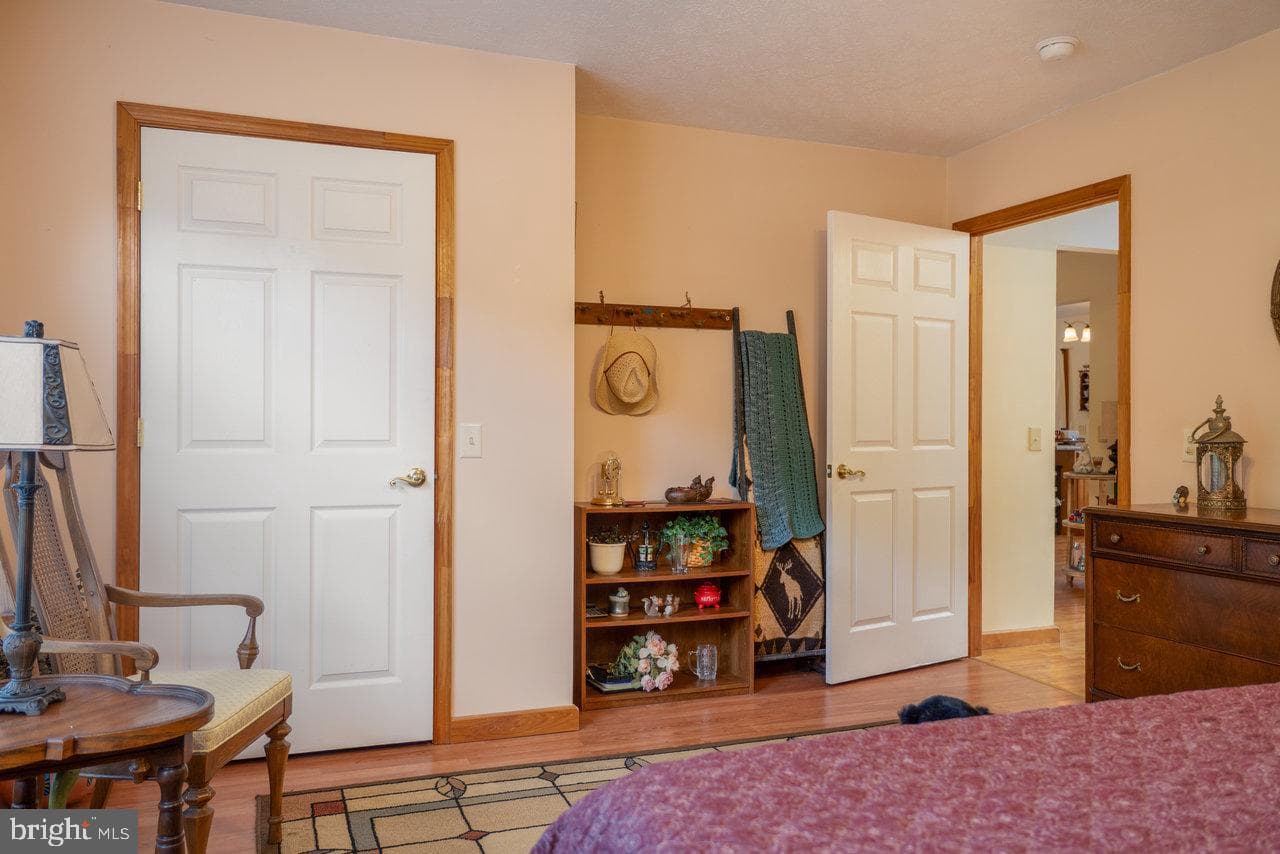 3496 Petersburg Pike photo 40