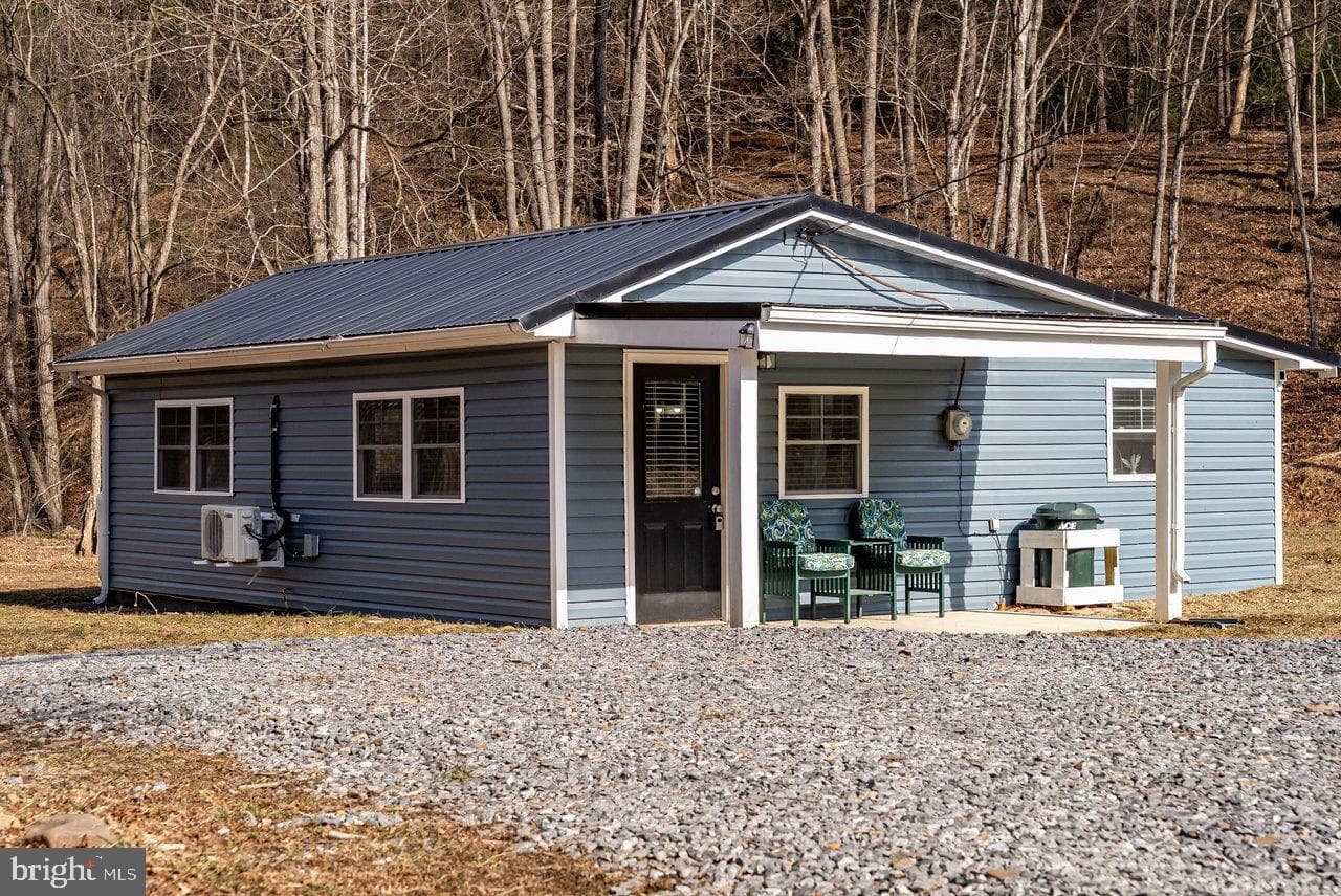29 Shenandoah Mountain Road