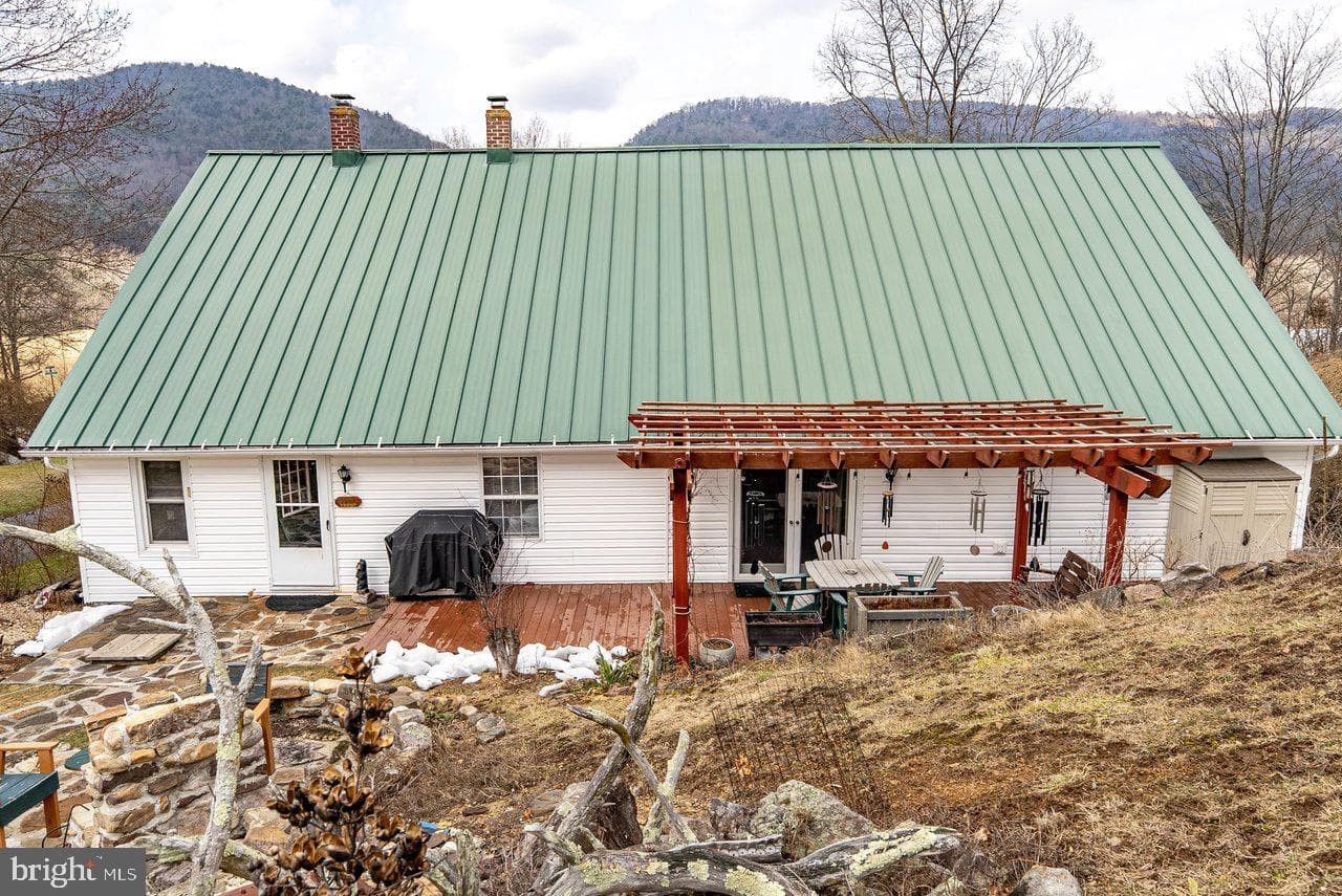 8545 Sugar Grove Road photo 78