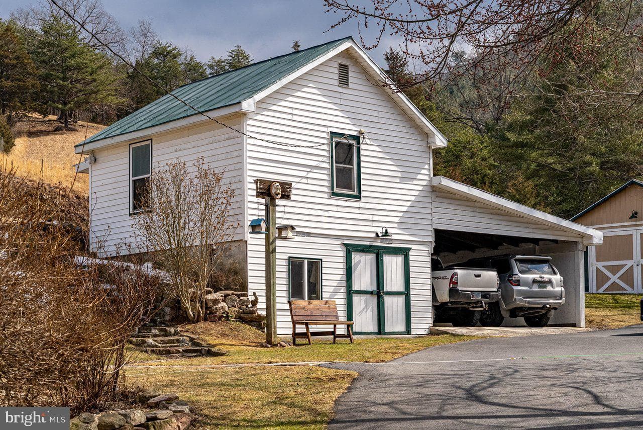 8545 Sugar Grove Road photo 85