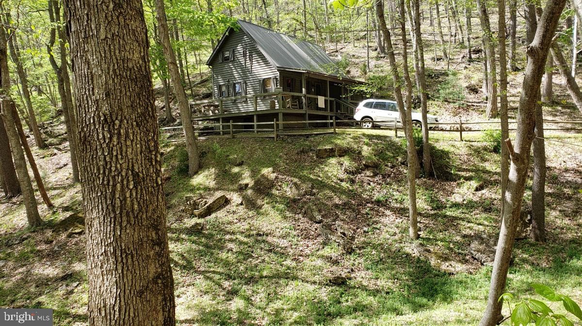 740 Deer Crossing Trail