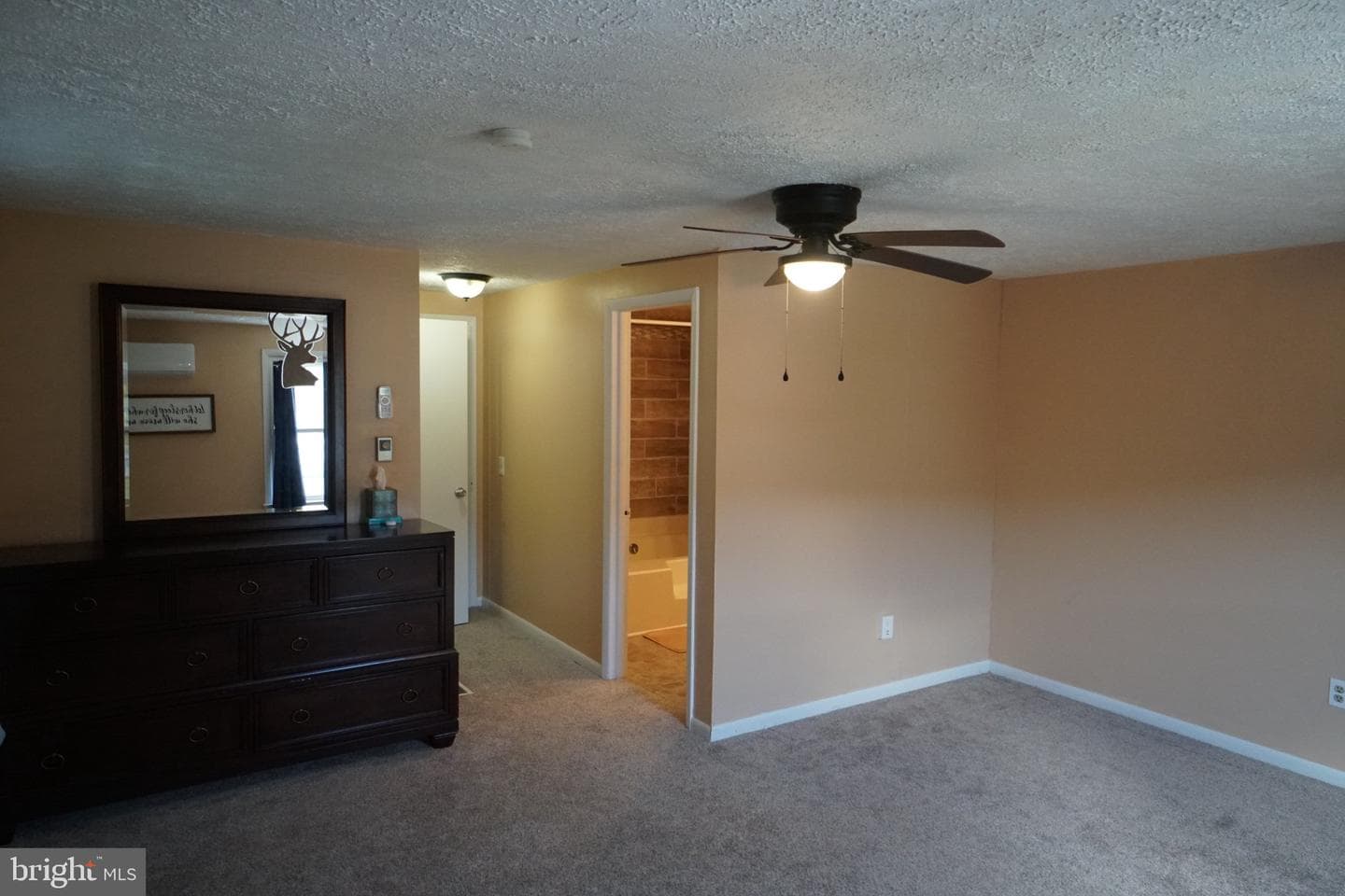 18 Spruce Street photo 12