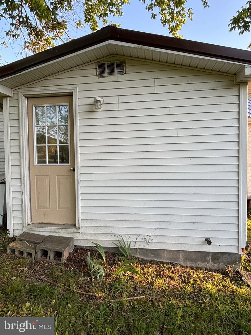 35 Bentwood Drive photo 16