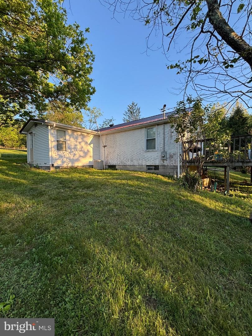 35 Bentwood Drive photo 17