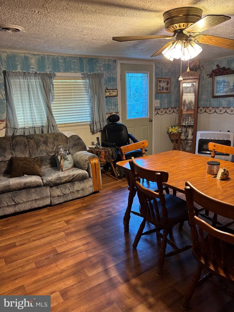 35 Bentwood Drive photo 28