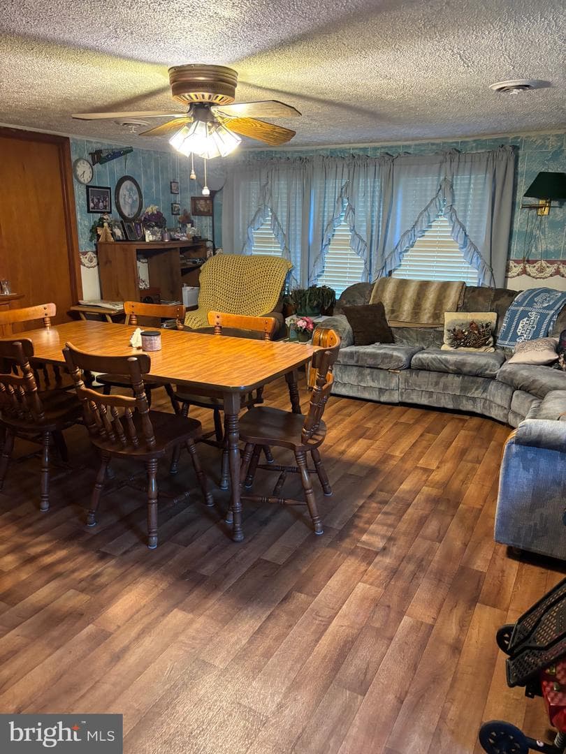 35 Bentwood Drive photo 29
