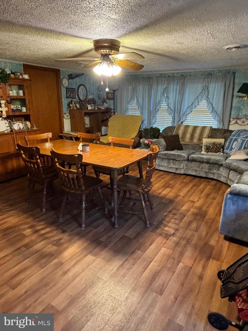 35 Bentwood Drive photo 30