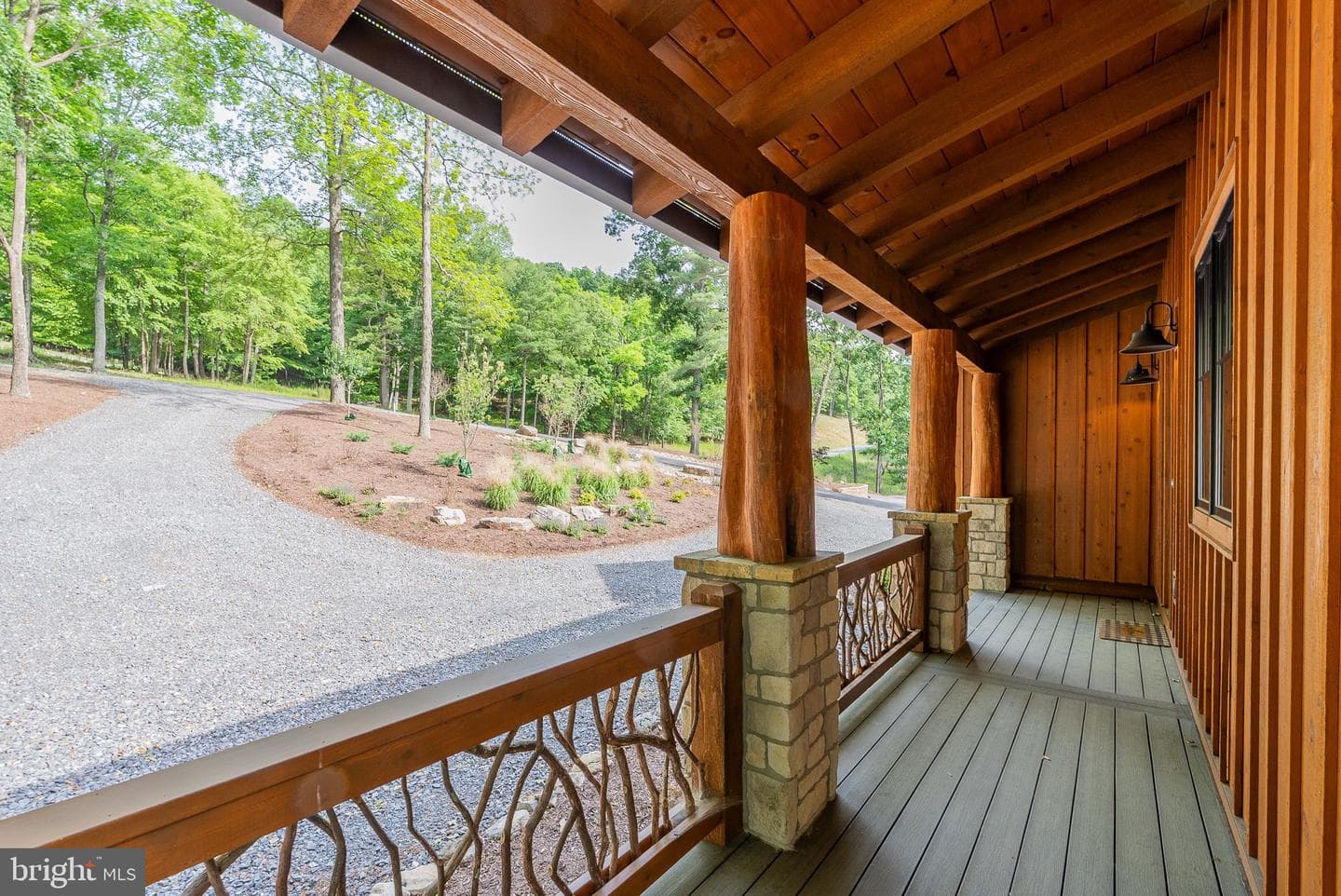 639 Golf Club Drive photo 10