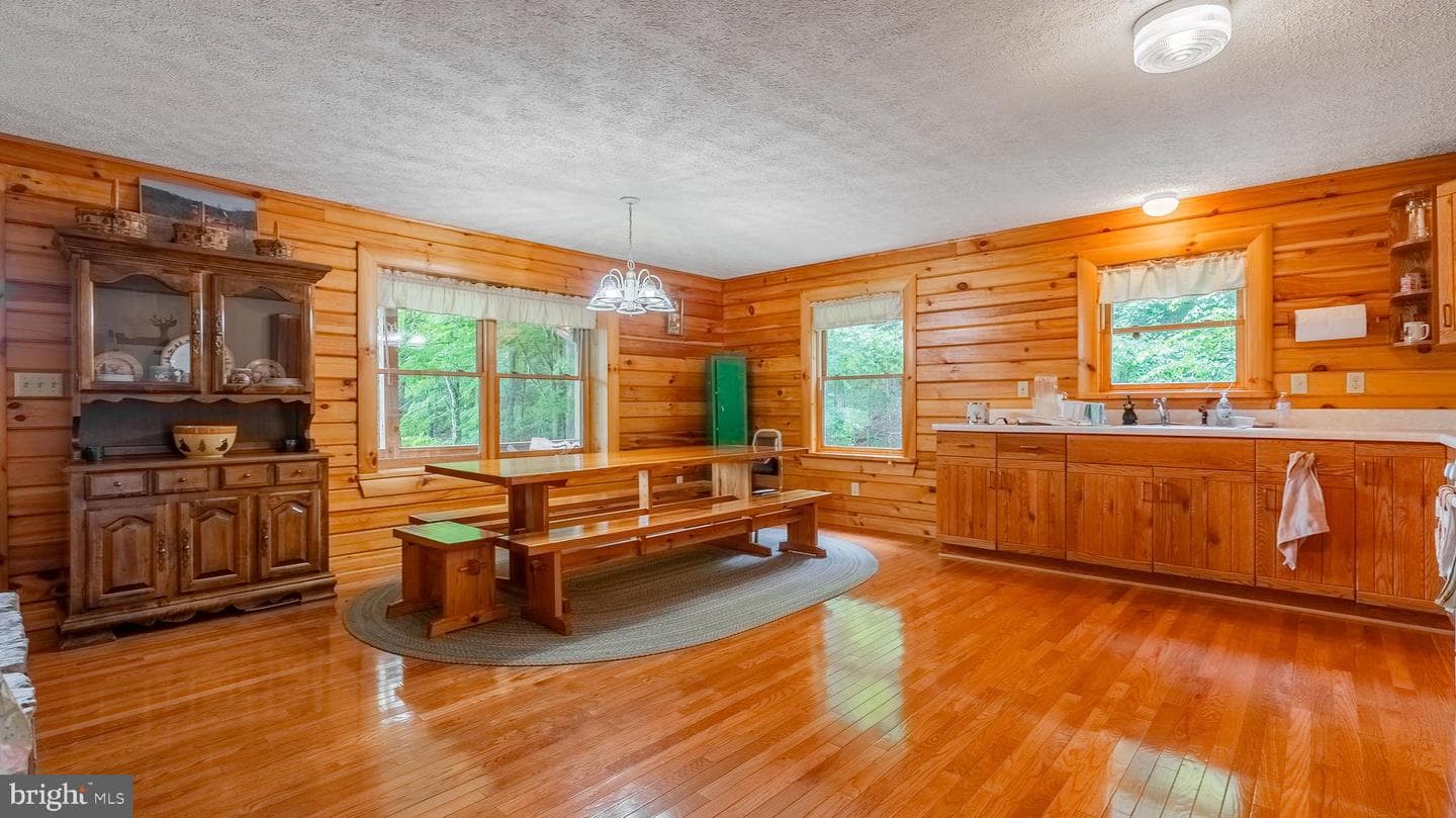 1862 Hawbush Road photo 54