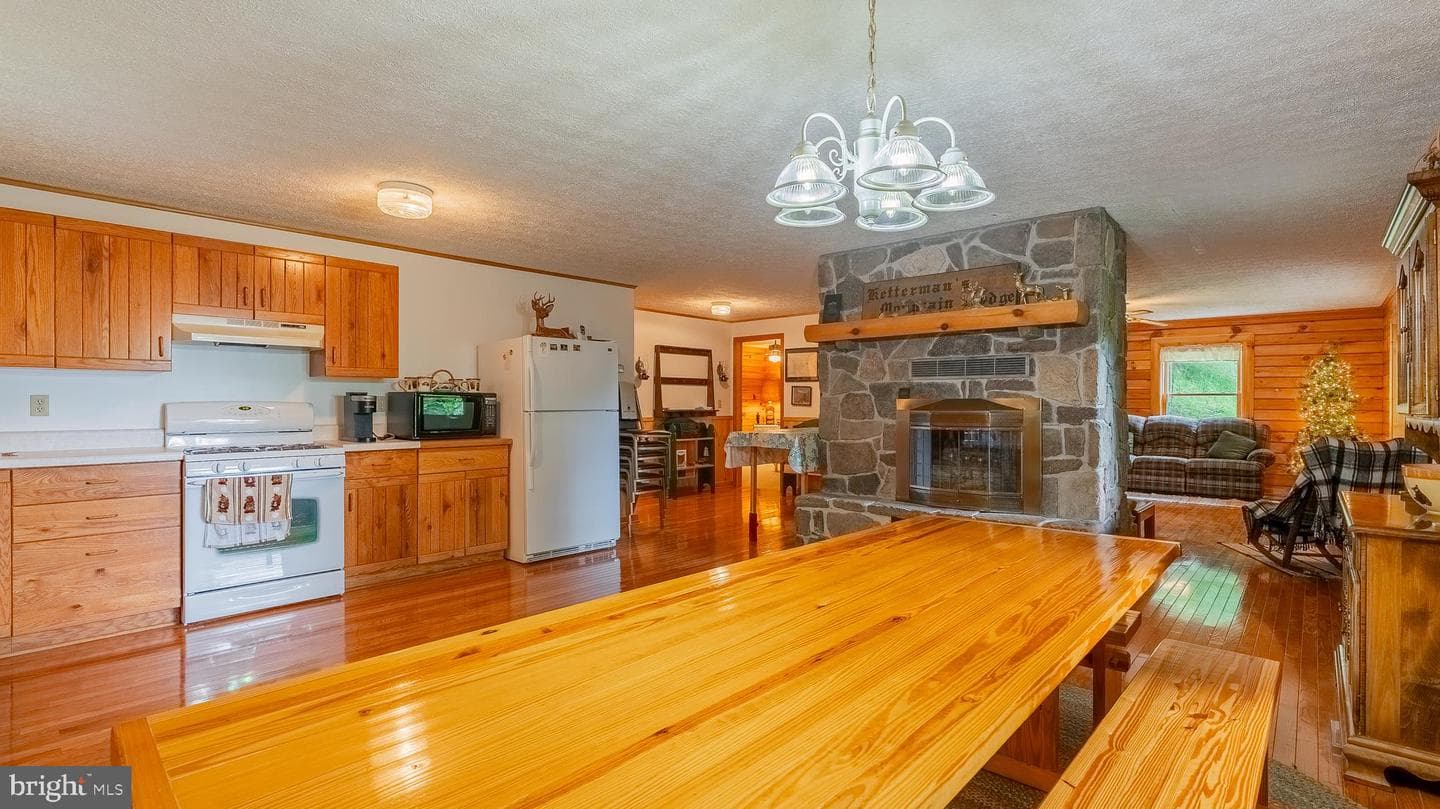 1862 Hawbush Road photo 56