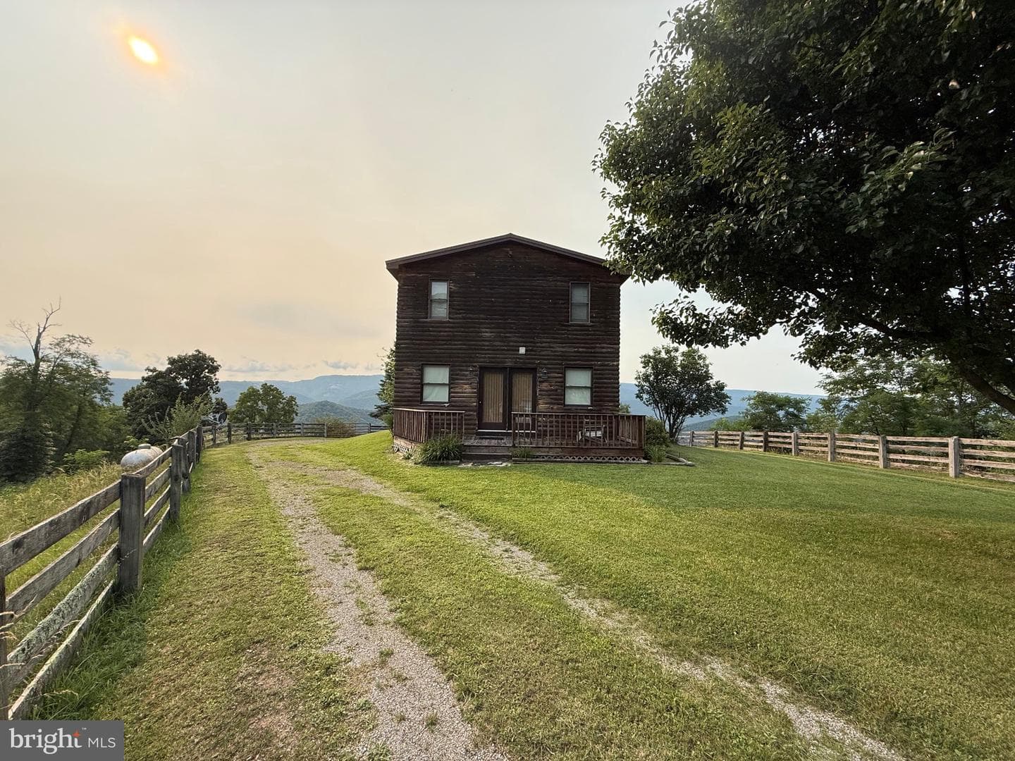 1492 Dice Warner Road photo 1