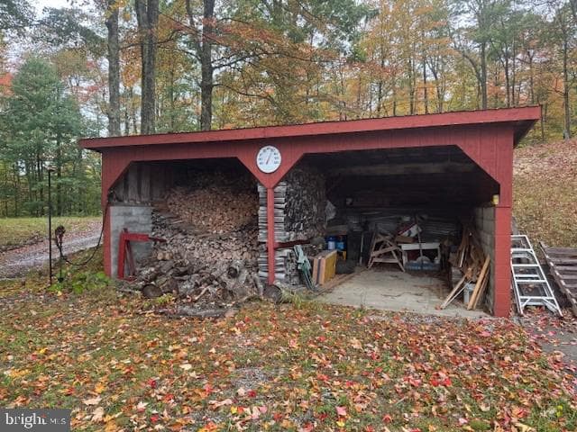 11692 Adolph Road photo 11